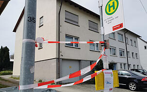 Die Bushaltestelle Radolfzeller Straße stadteinwärts wird derzeit nicht angefahren. Die nächste Haltestelle ist Wollmatingen Rathaus.