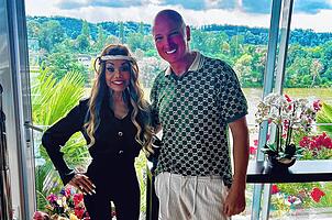 Der K&uuml;nstleragent Tom Beser ist seit &uuml;ber 30 Jahren mit dem Popstar La Toya Jackson befreundet.
